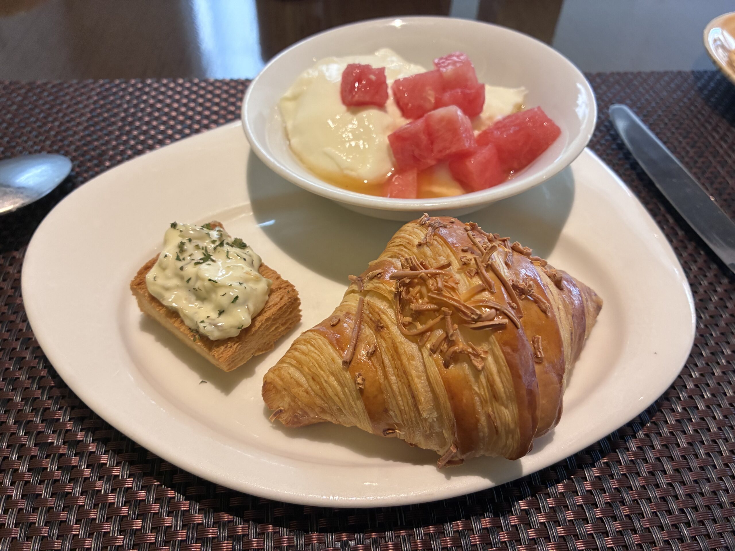 Pullman Jakarta Indonesiaで2日目に取った朝食の皿