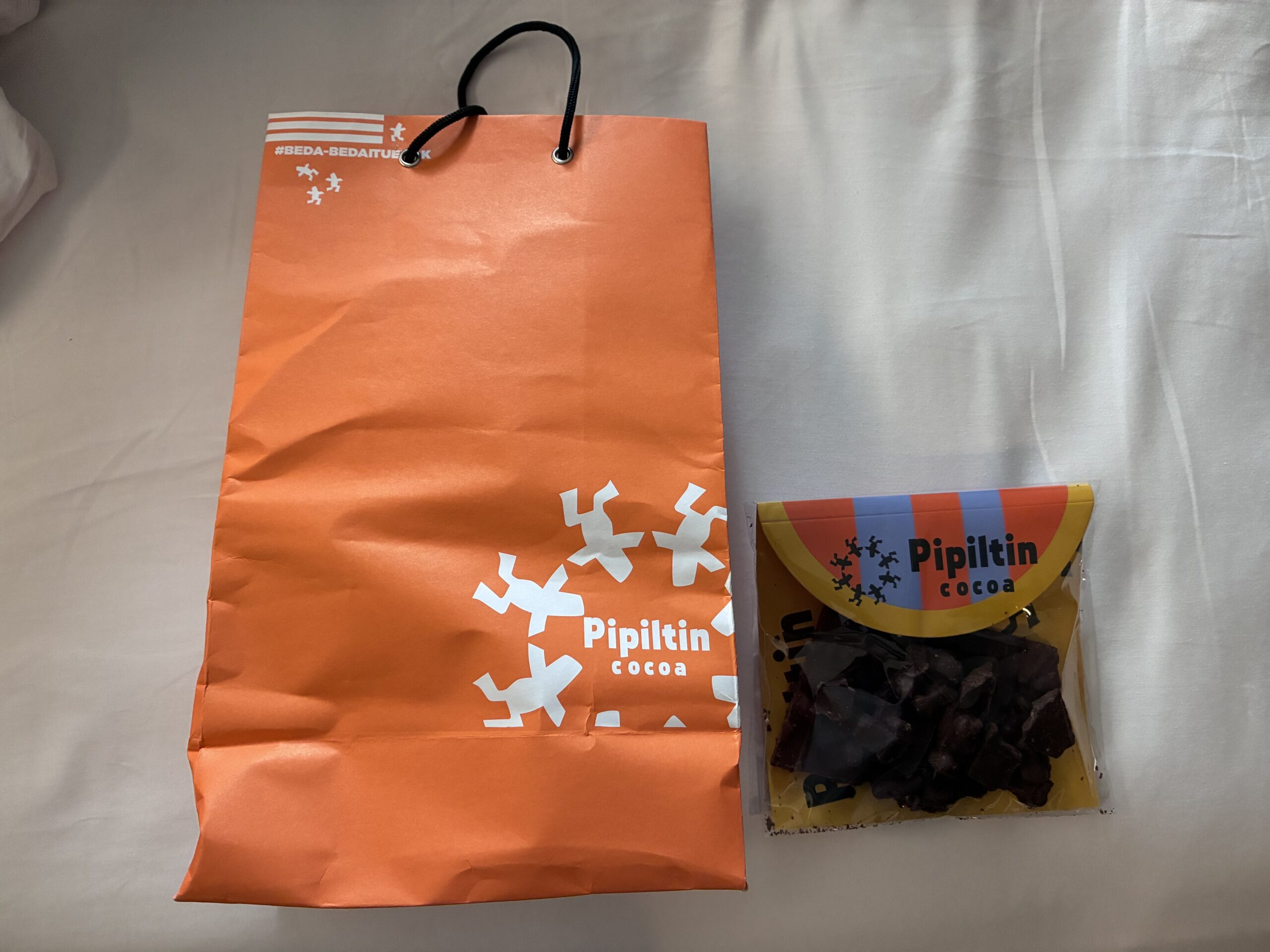 専門店で購入したPipiltin Cocoaのチョコレート